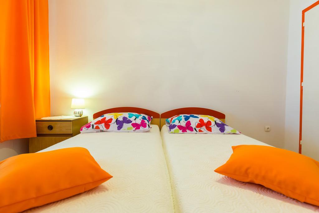 Anika Apartment Дубровник Екстериор снимка
