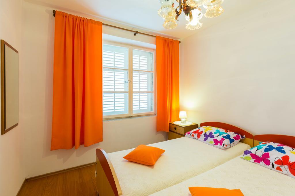 Anika Apartment Дубровник Екстериор снимка