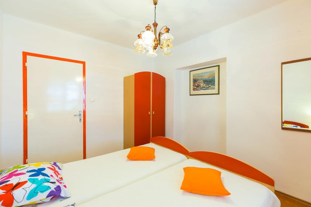 Anika Apartment Дубровник Екстериор снимка