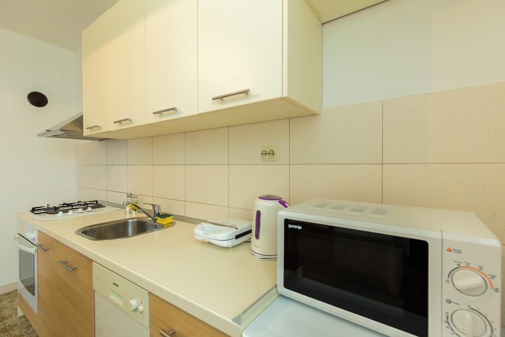 Anika Apartment Дубровник Екстериор снимка