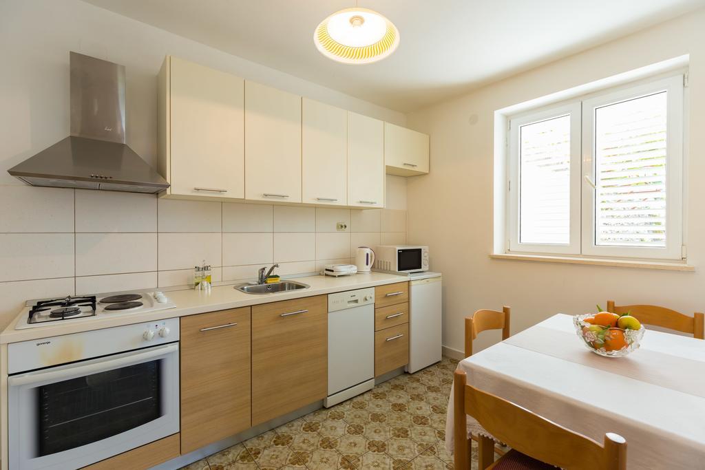 Anika Apartment Дубровник Екстериор снимка